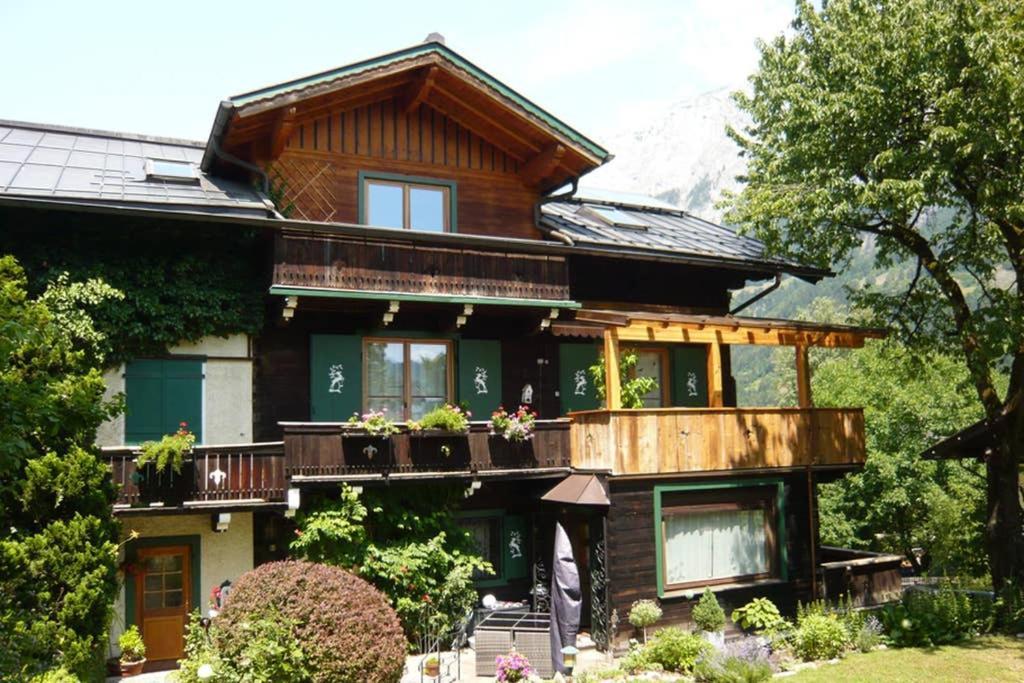 Alpenrelax Haus Weidmannsheil Wohnen Im Romantischen Forsthaus Werfen Exterior foto