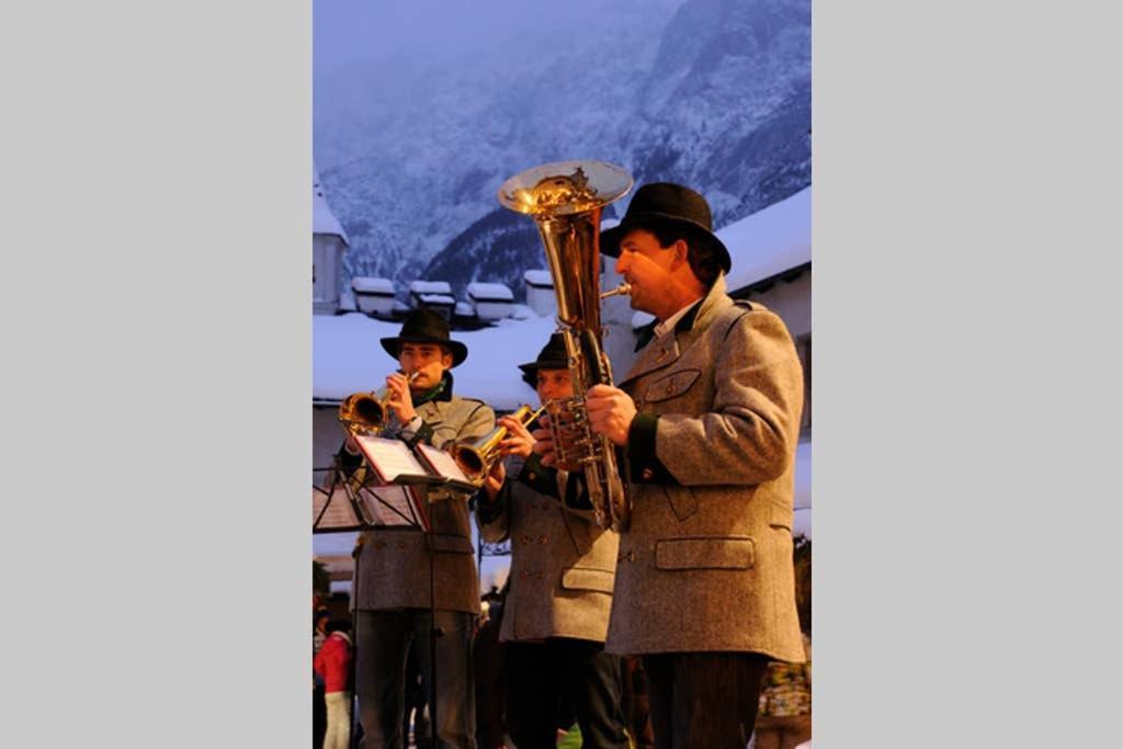 Alpenrelax Haus Weidmannsheil Wohnen Im Romantischen Forsthaus Werfen Exterior foto