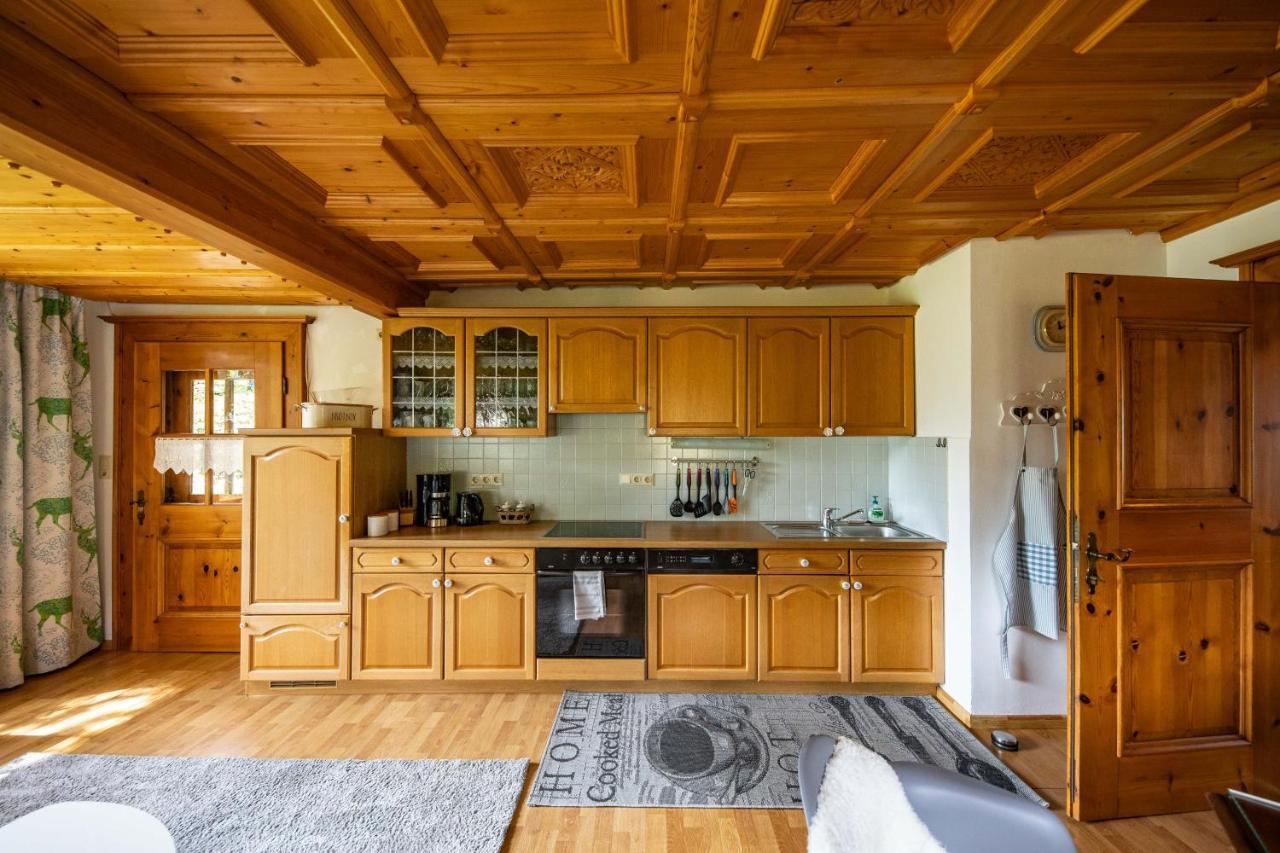 Alpenrelax Haus Weidmannsheil Wohnen Im Romantischen Forsthaus Werfen Exterior foto