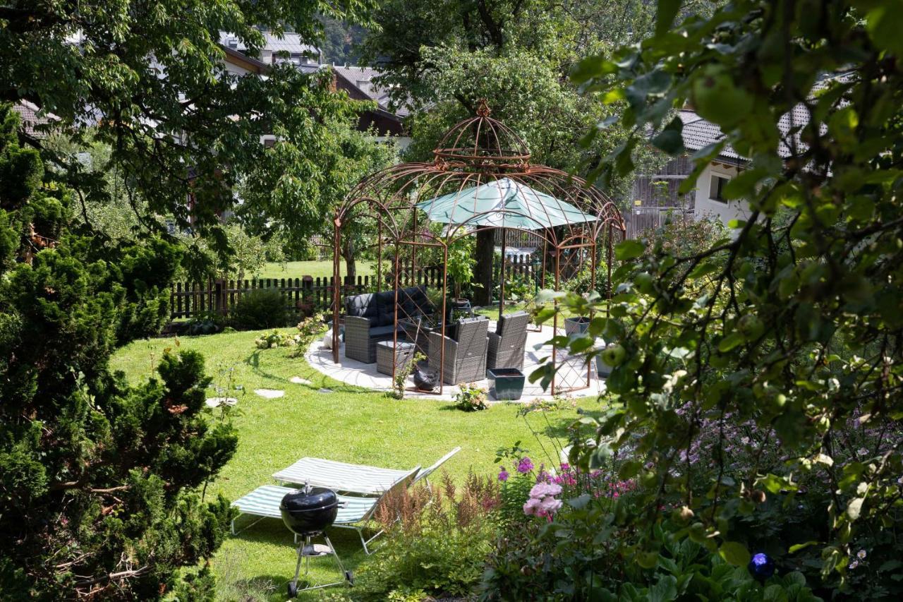 Alpenrelax Haus Weidmannsheil Wohnen Im Romantischen Forsthaus Werfen Exterior foto